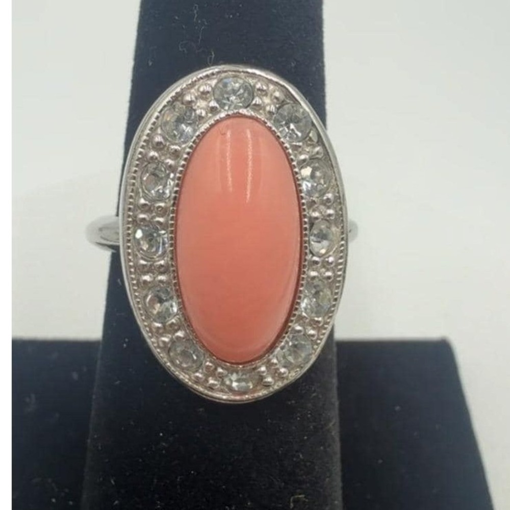Avon Pale Fire Ring Vintage Silver Tone Peach Cabochon Rhinestone Halo Size 7.25